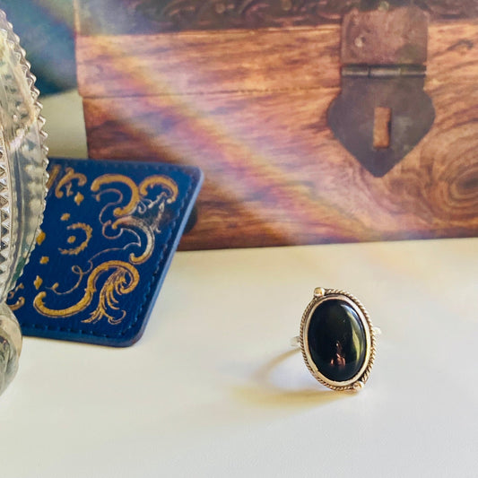 sterling silver onyx statement ring, onyx cabachon with half twisted wire with granulation (tiny dots) offset, statement ring, simple band