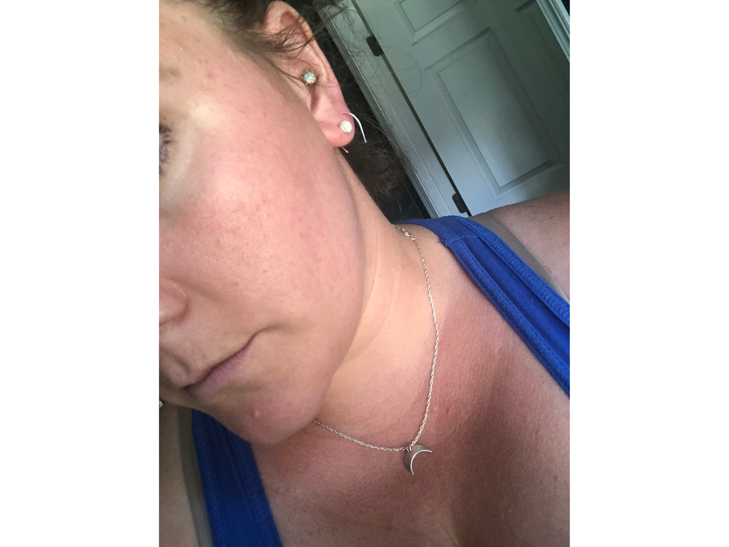 Simple hoops, with hook and eye closure.