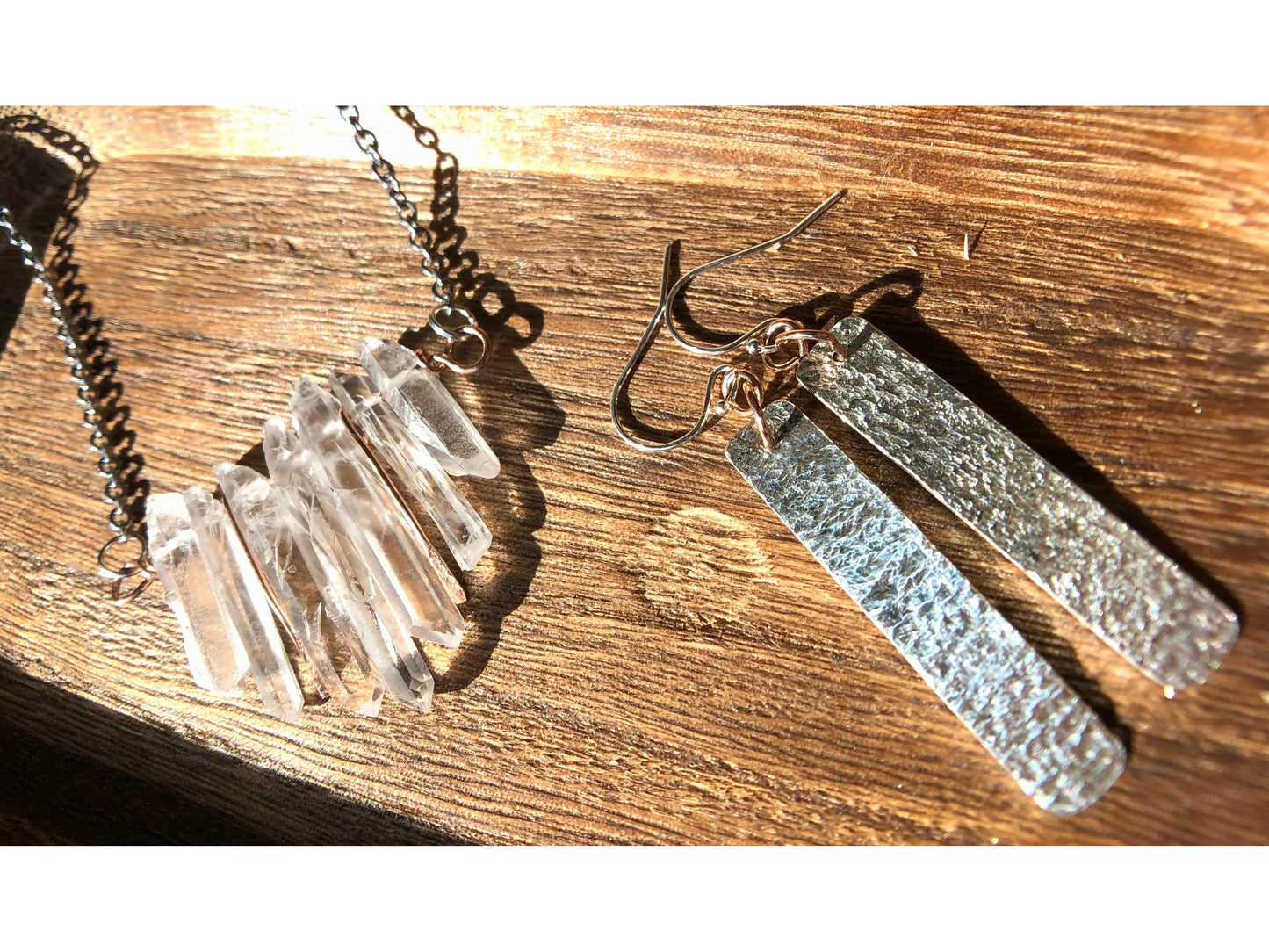 quartz-waterfall-necklace-rose-gold